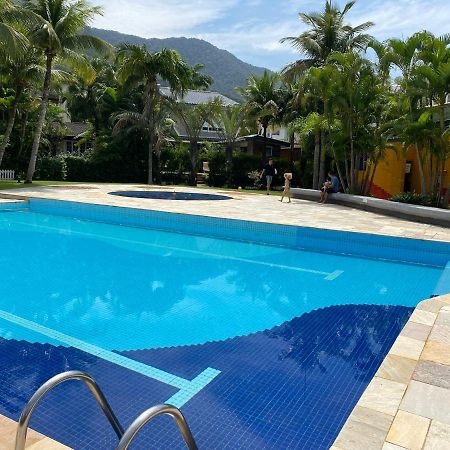 Waves Guest House Maresias Exterior photo